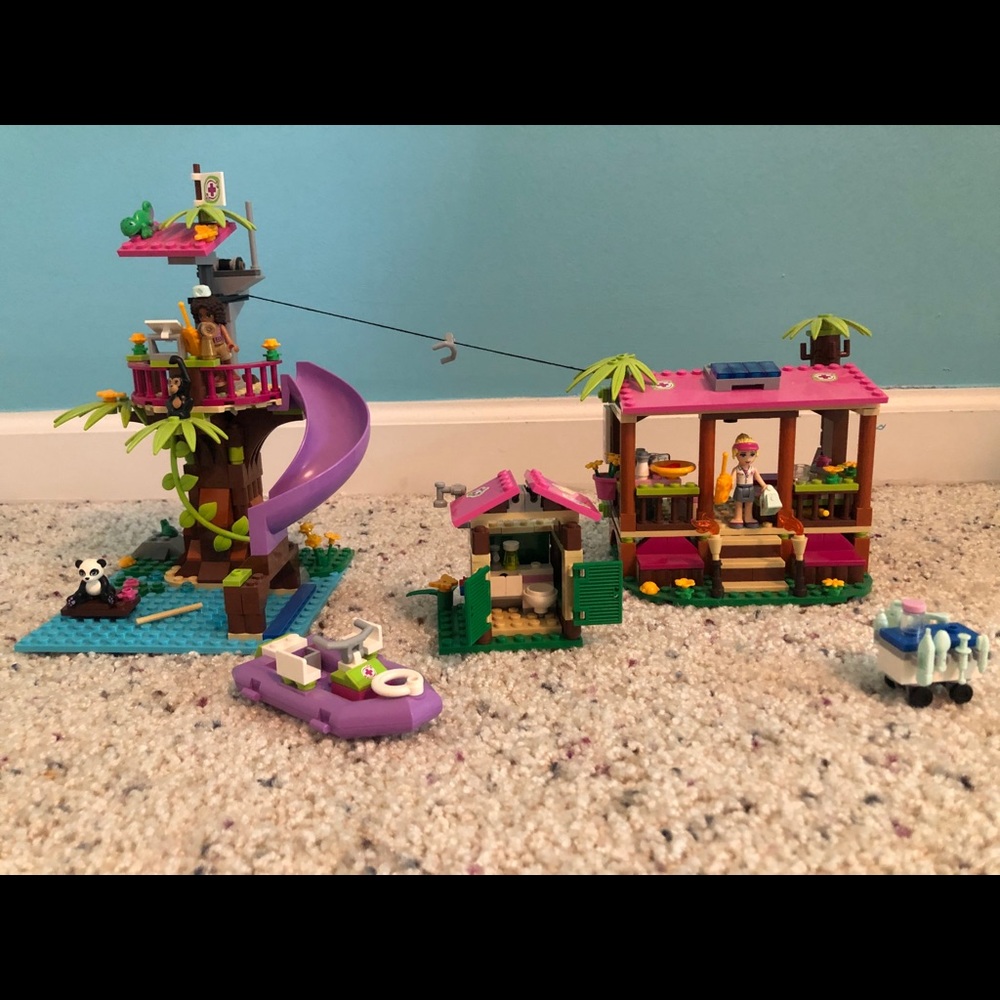 Lego friends jungle rescue base set